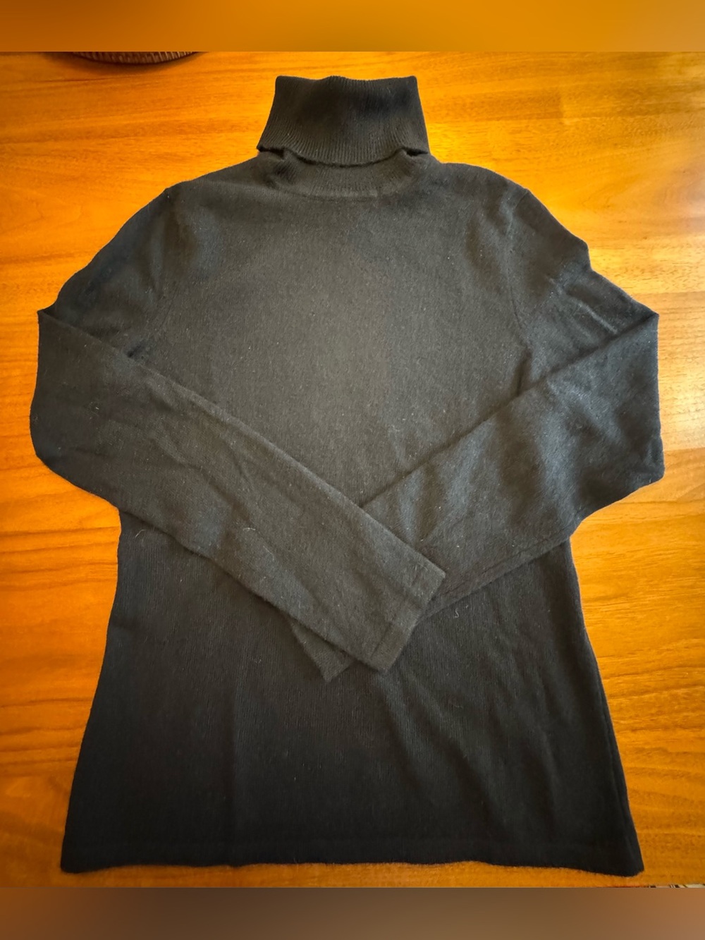 Lord & Taylor Classic Black Cashmere Turtleneck Sweater, Size S